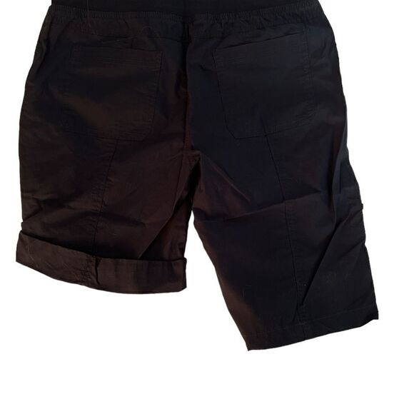 š Tommy HilfigerāWomenās Navy Rolled Cuff High Waisted Shorts sizeāS - Picture 5 of 8